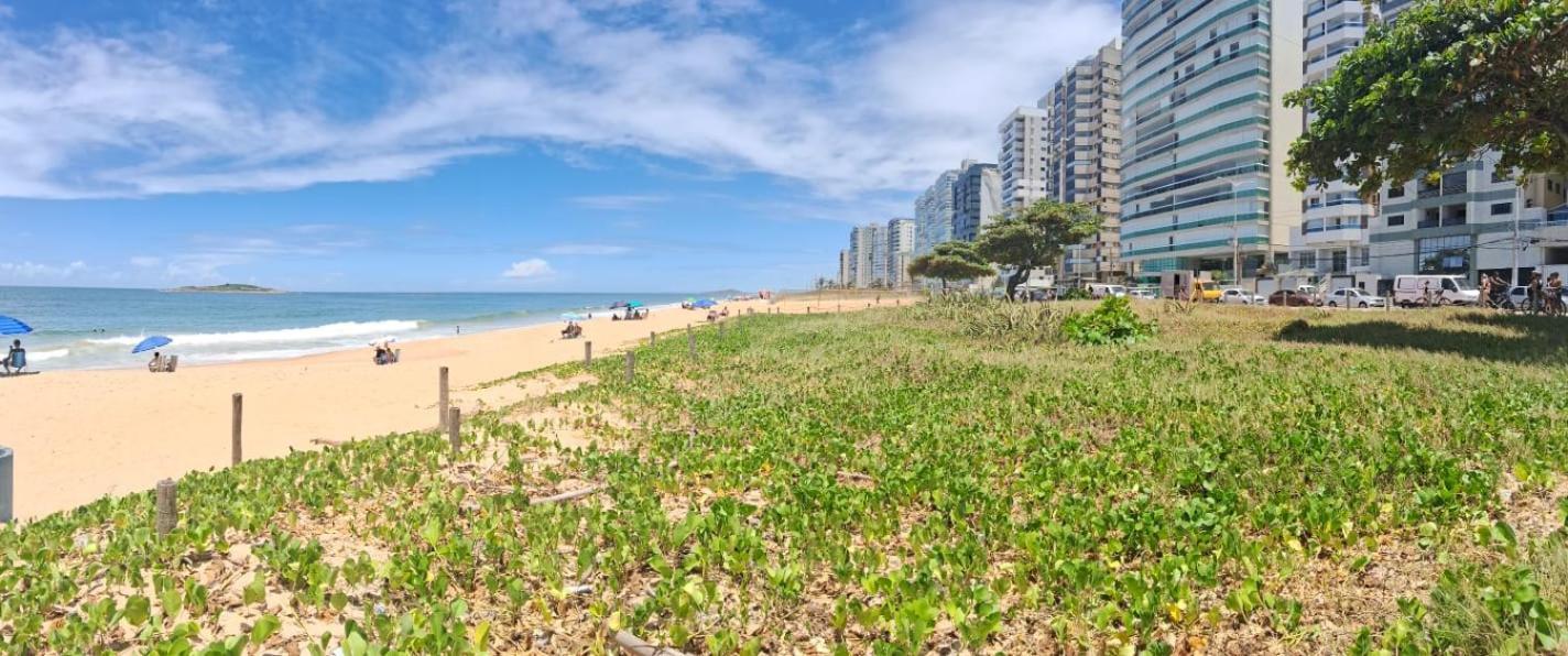 apto na orla de Itaparica, com wifi, área privada e excelente para crianças, terceira idade e pets. Vila Velha  Exterior foto
