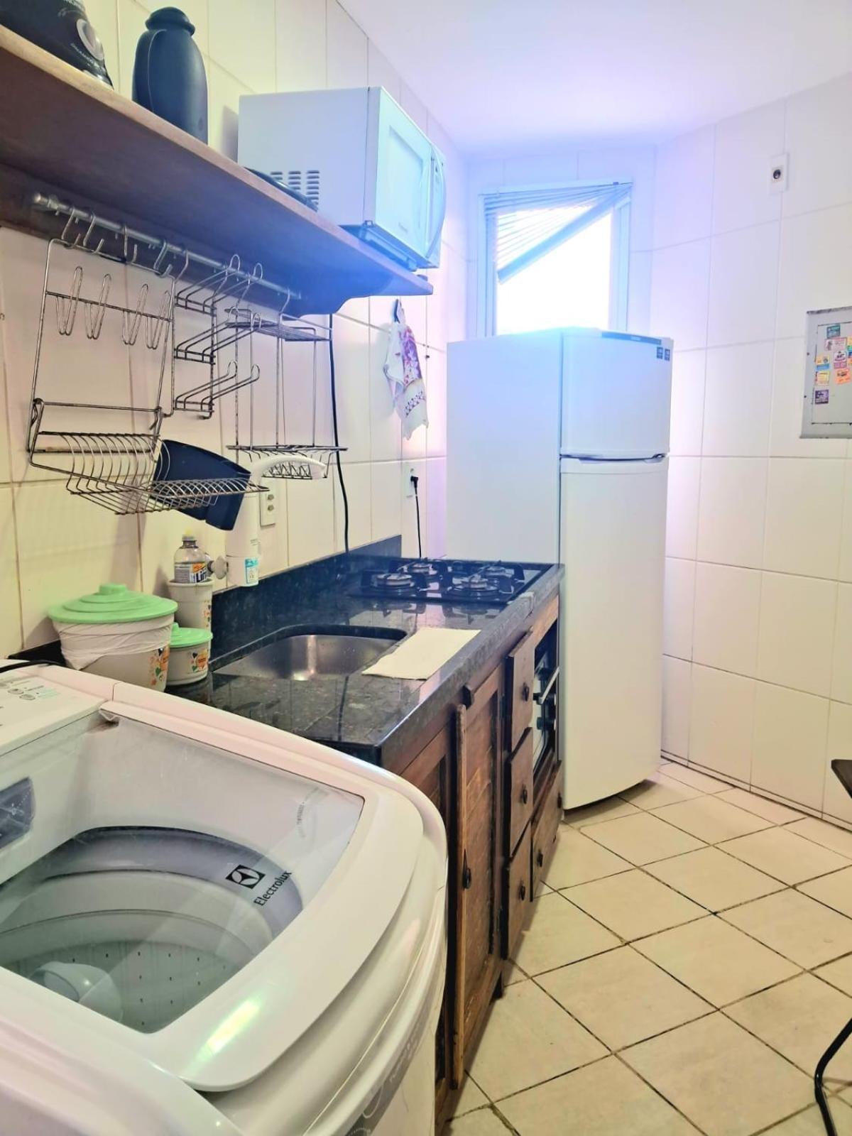 apto na orla de Itaparica, com wifi, área privada e excelente para crianças, terceira idade e pets. Vila Velha  Exterior foto